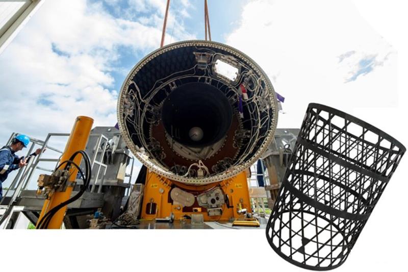 Low cost and efficient CFRP anisotropic mesh structure